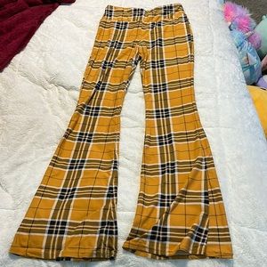 Olaf black and gold flared leggings